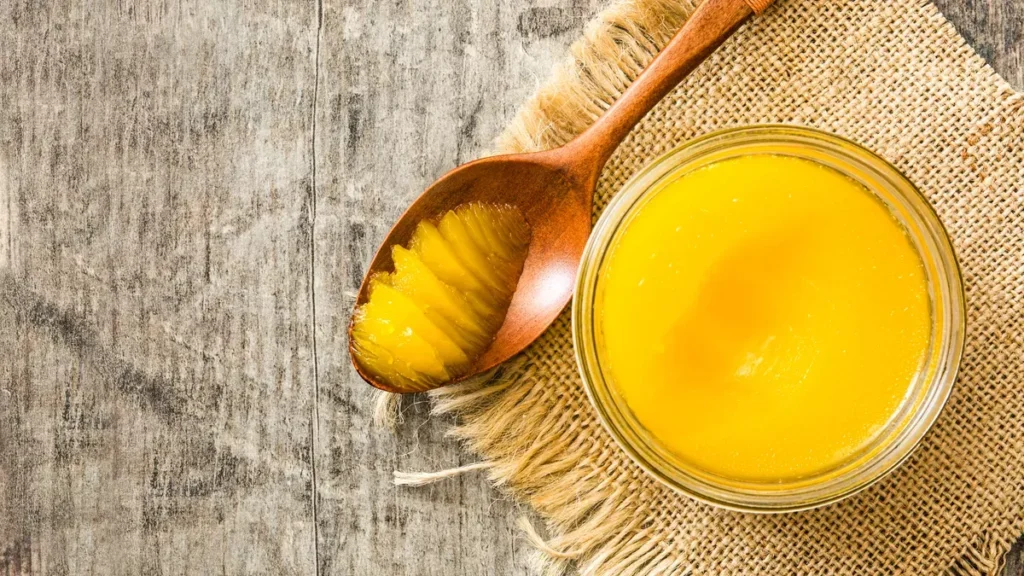 Beurre vs Ghee : lequel choisir pour votre santé ? 🧈 4 Beurre vs Ghee 2